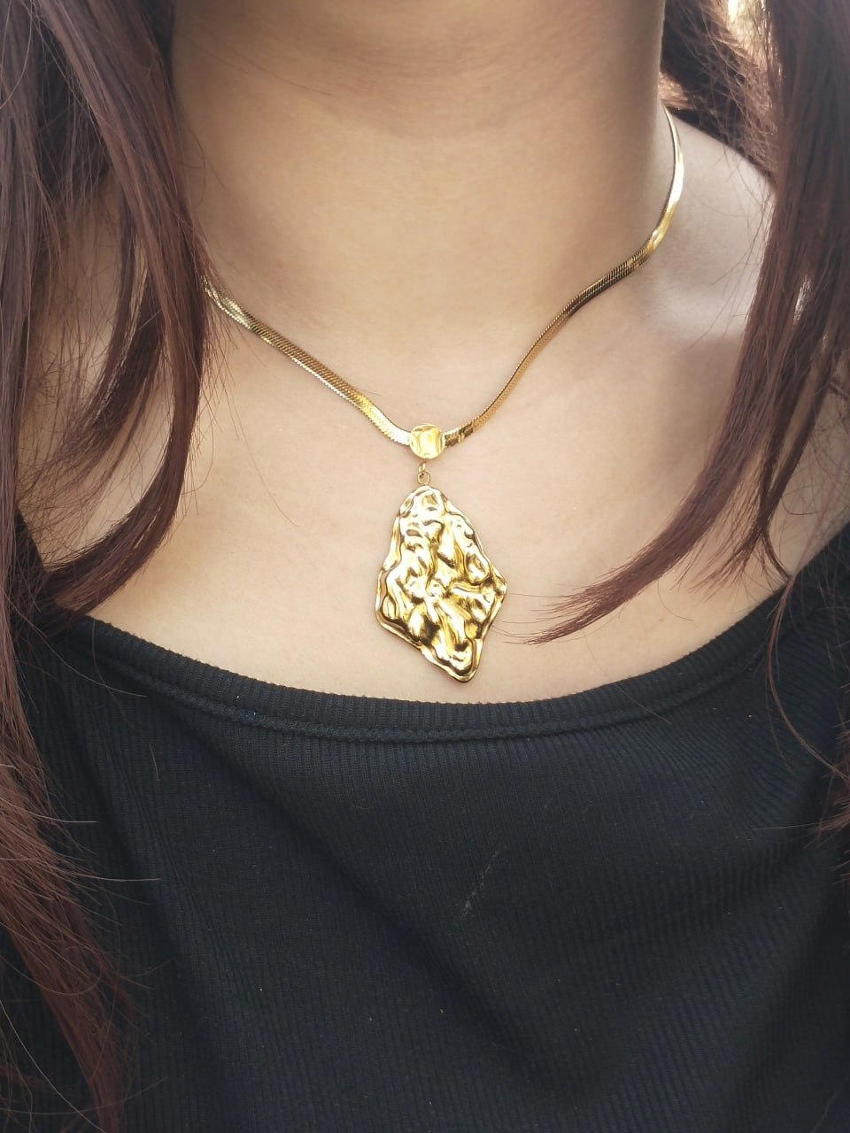 Unique gold necklace  Preview Image
