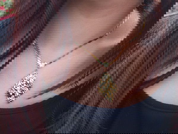 Unique gold necklace  Image 3 Preview