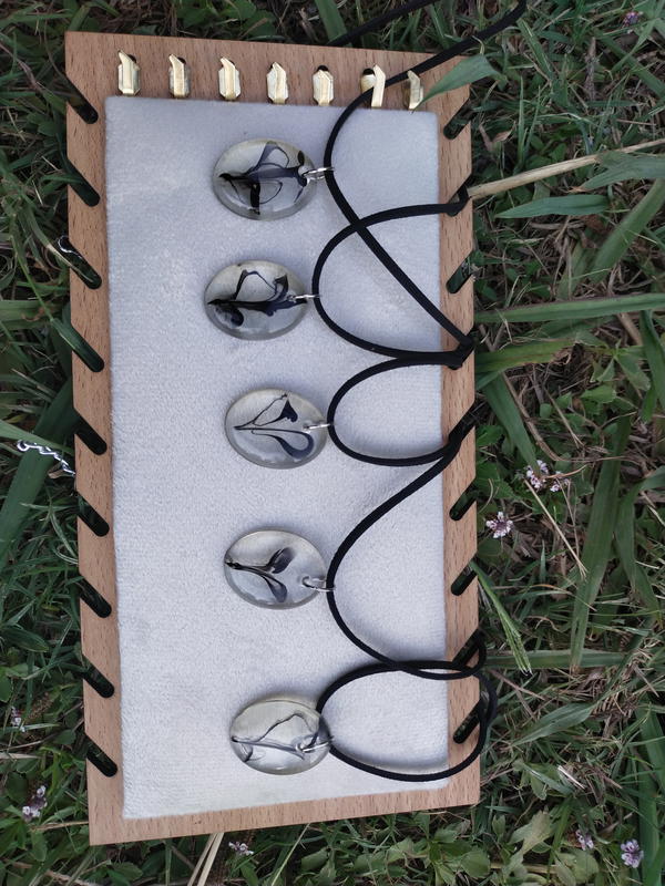 Necklaces  Image 2 Preview
