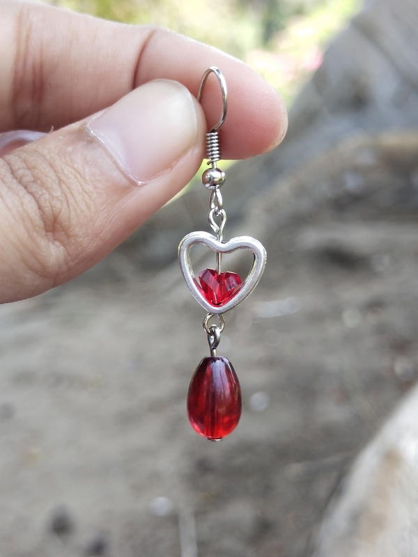 Red heart Image 1 Preview