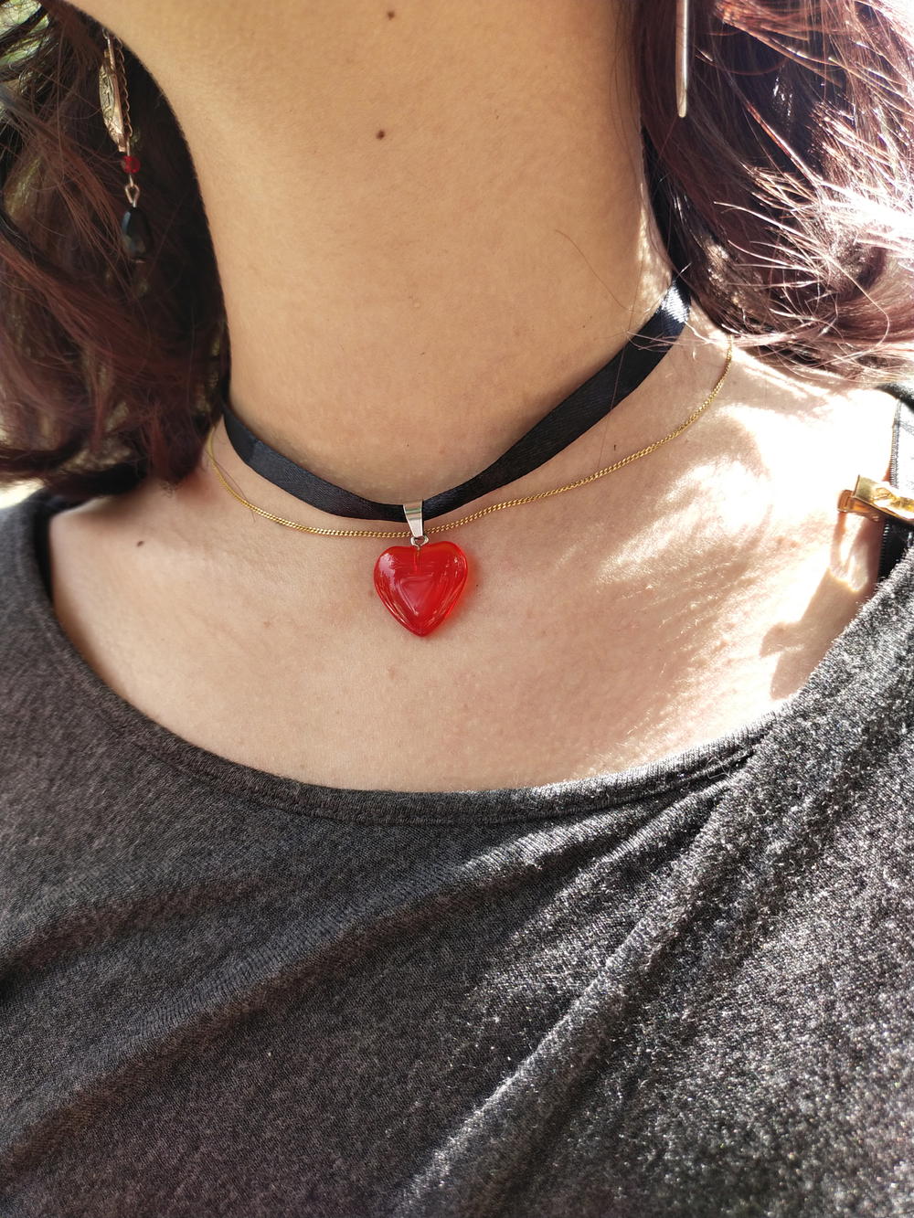 Red heart choker Preview Image