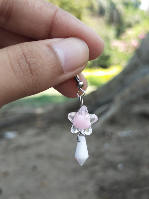 Pink star earrings 2 Image 1 Preview