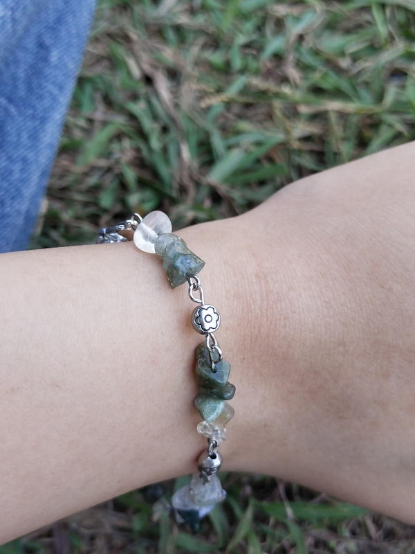 Flower bracelet  Image 3 Preview