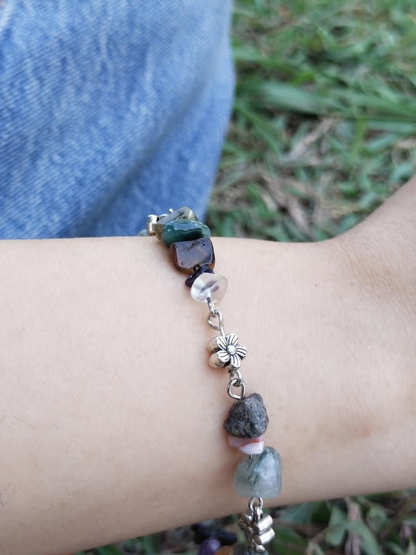 Flower bracelet 2 Image 2 Preview