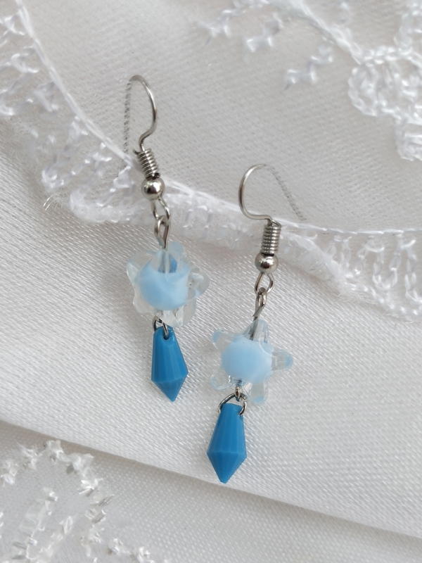 Blue star earrings 2 Image 3 Preview
