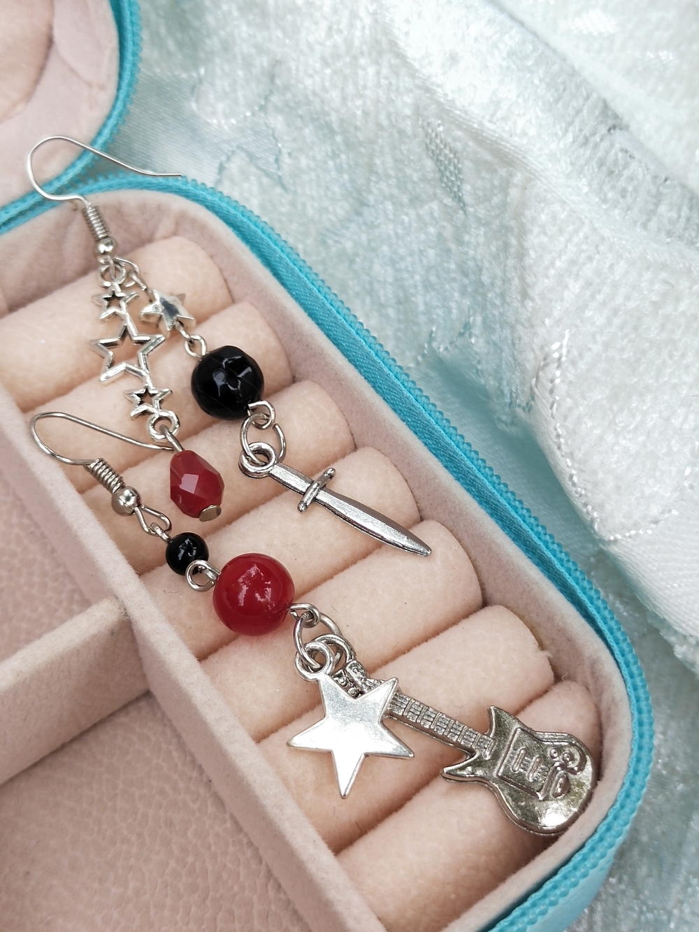 Rockstar earrings 2 Preview Image