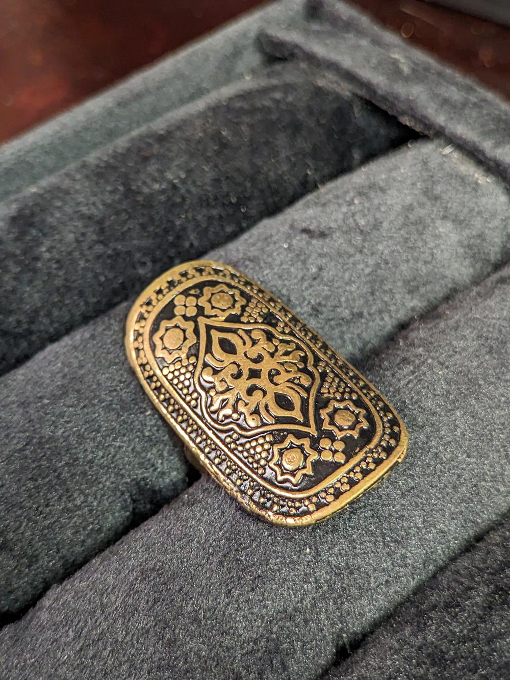 Gold Engraved Flowers  Preview Image