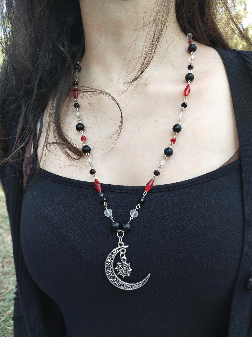 red necklace 4 Preview Image