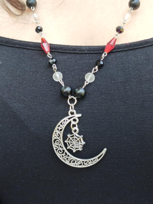 red necklace 4 Image 2 Preview