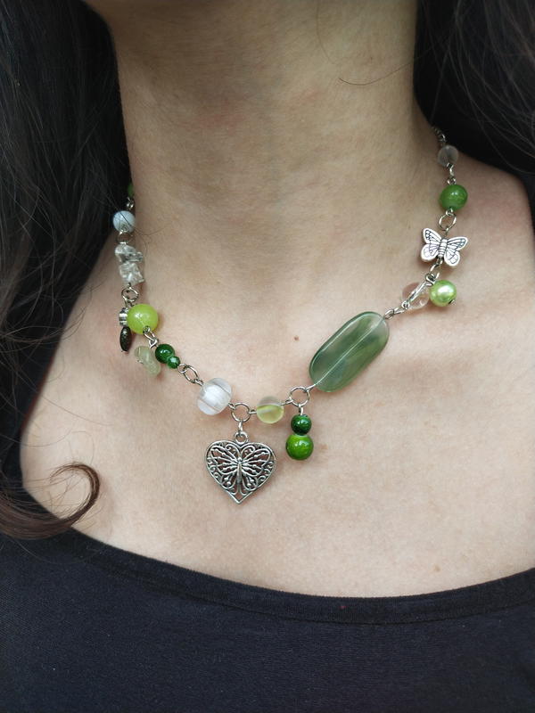 Green necklace 1 Image 4 Preview