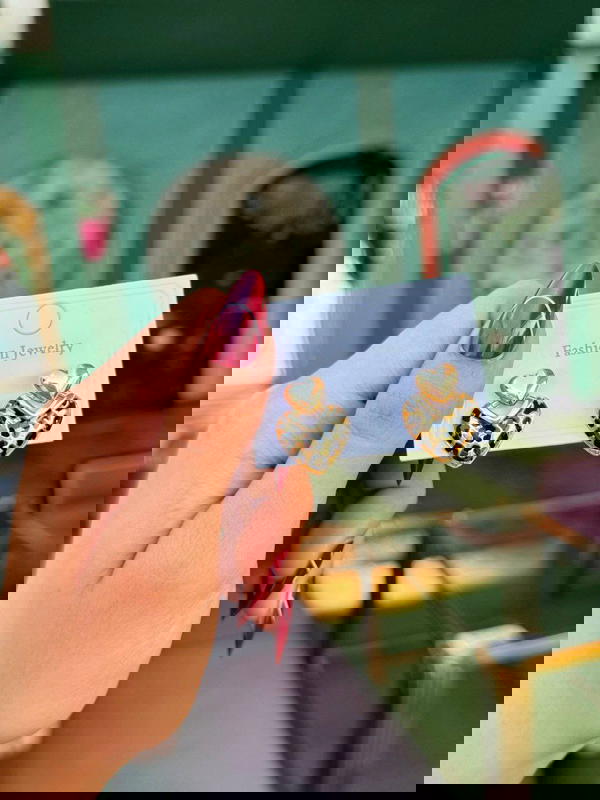 Velvet Echo  Image 2 Preview