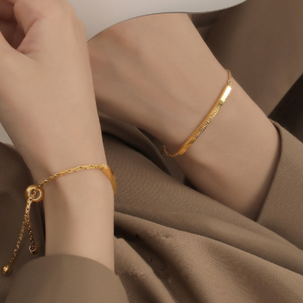 Lover Dreams Bangle Preview Image