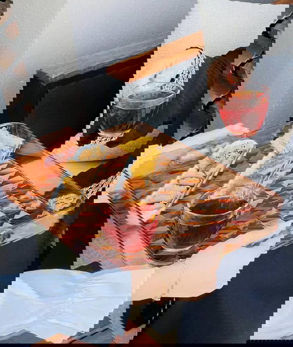 صنيه تقديم اكريليك  Image 7 Preview