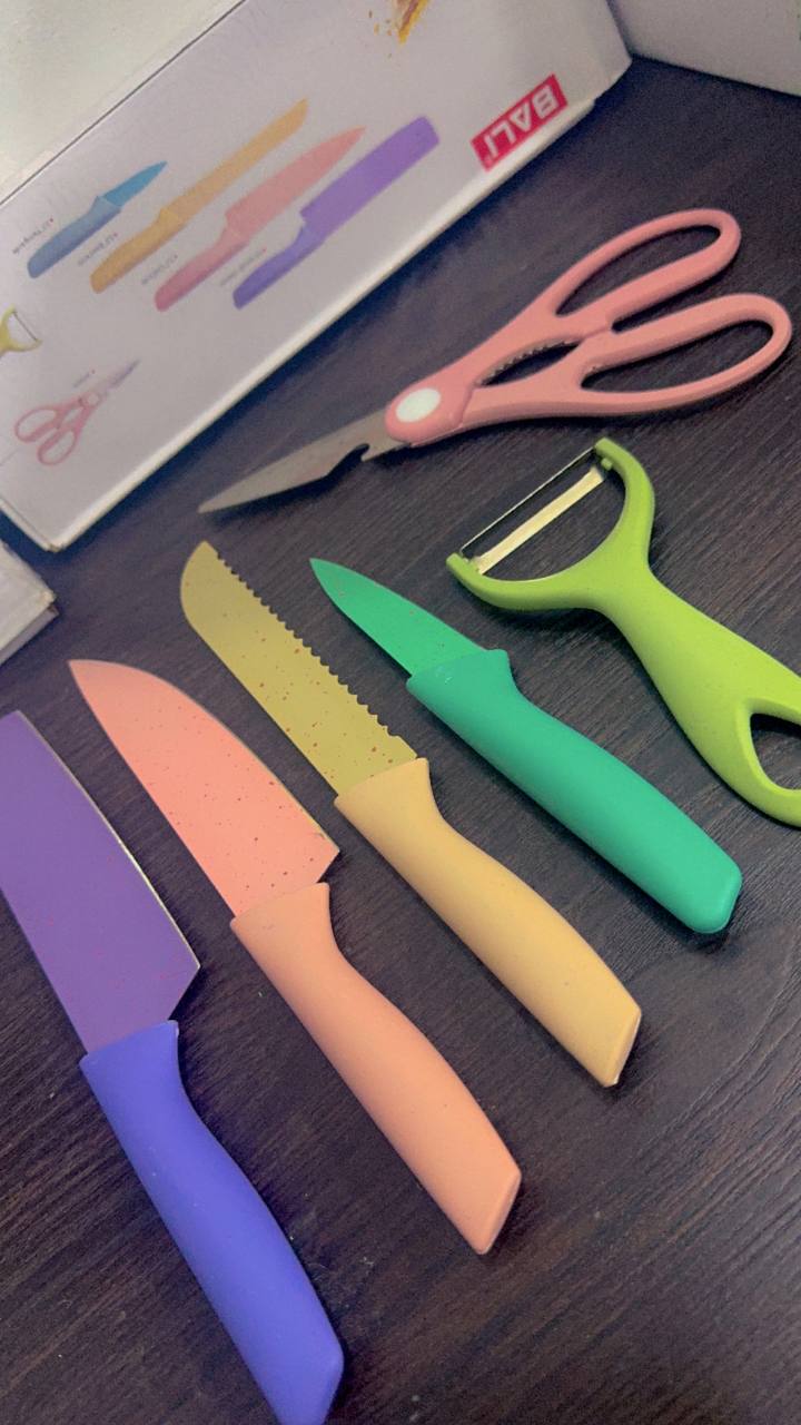 طقم سكاكين Preview Image