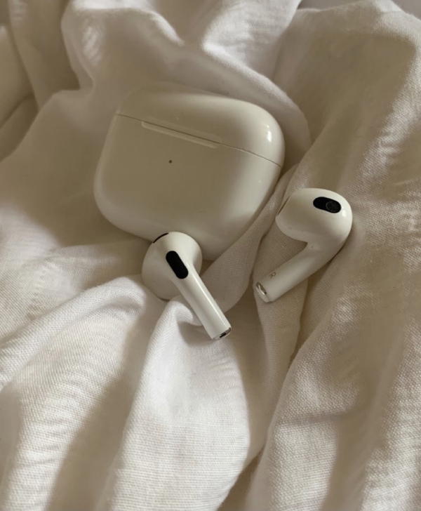AirPods 3 generation Image 1 Preview