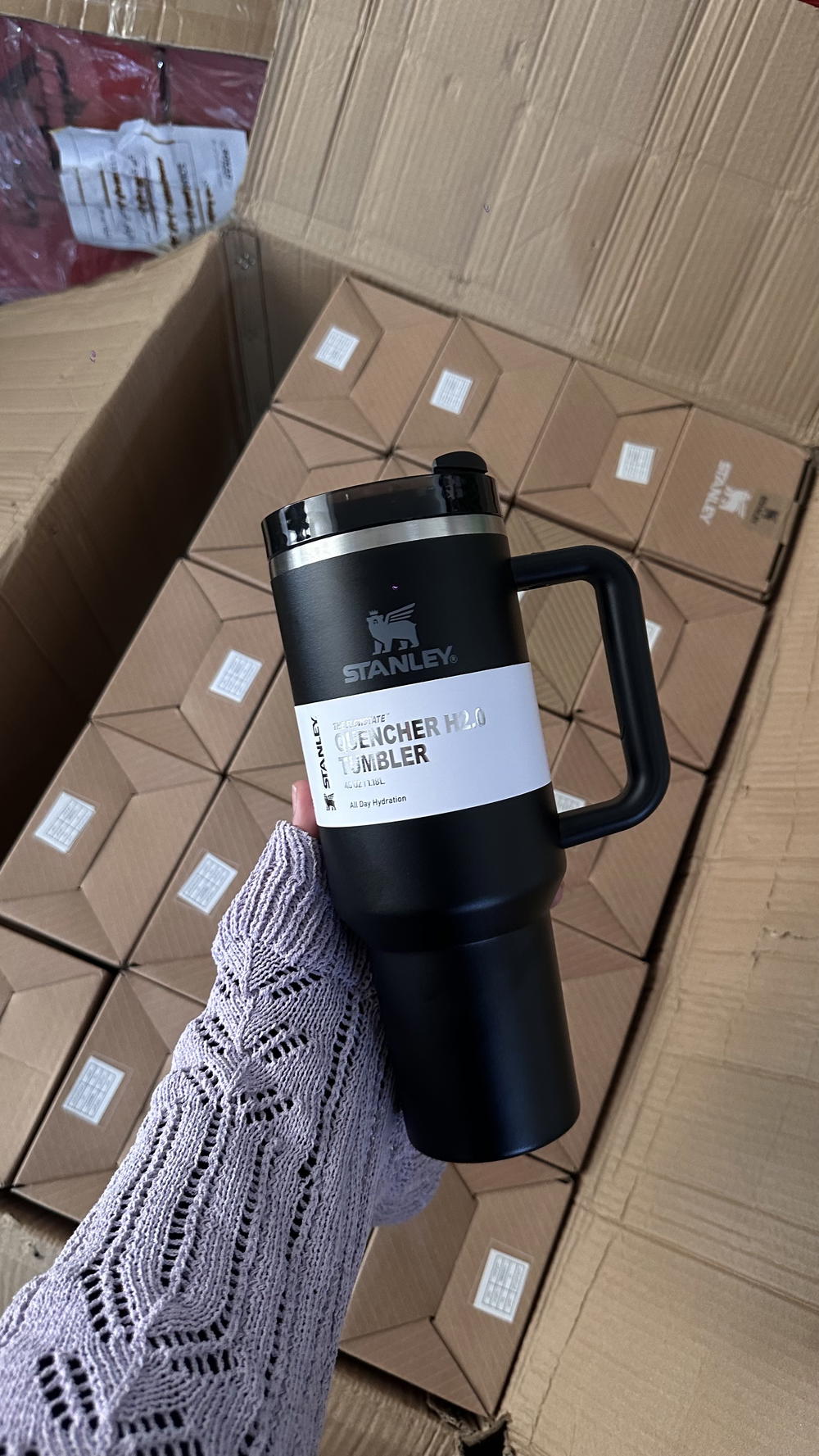 black stanlycup Preview Image
