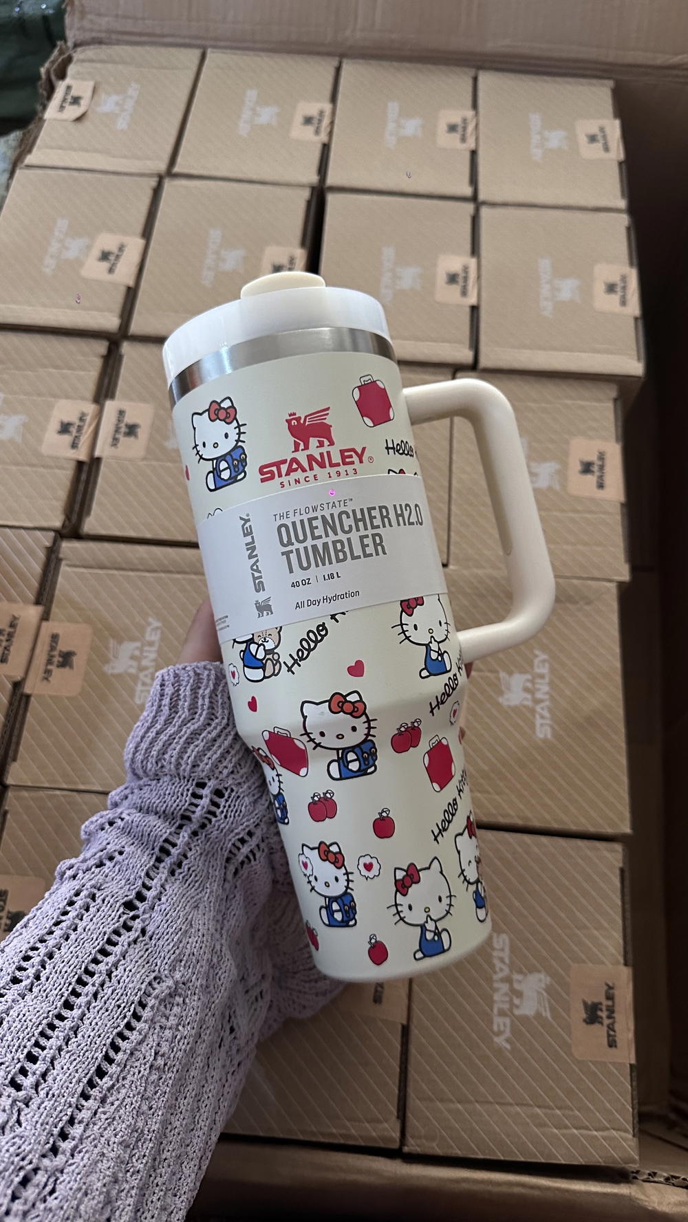 creamy&hellokitty stanlycup Preview Image