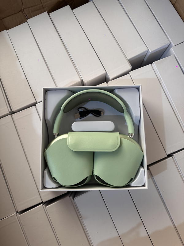 green airpods max Image 2 Preview