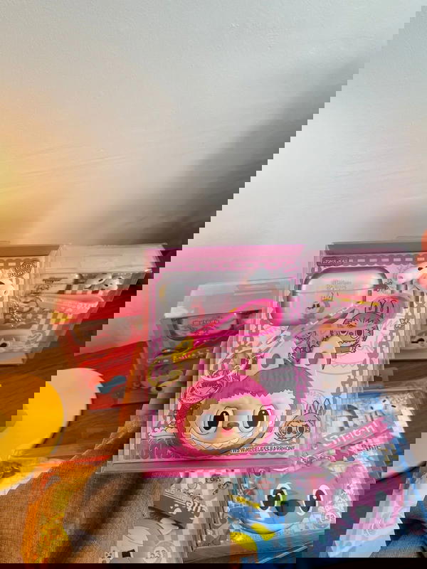 labubu airpods Image 1 Preview