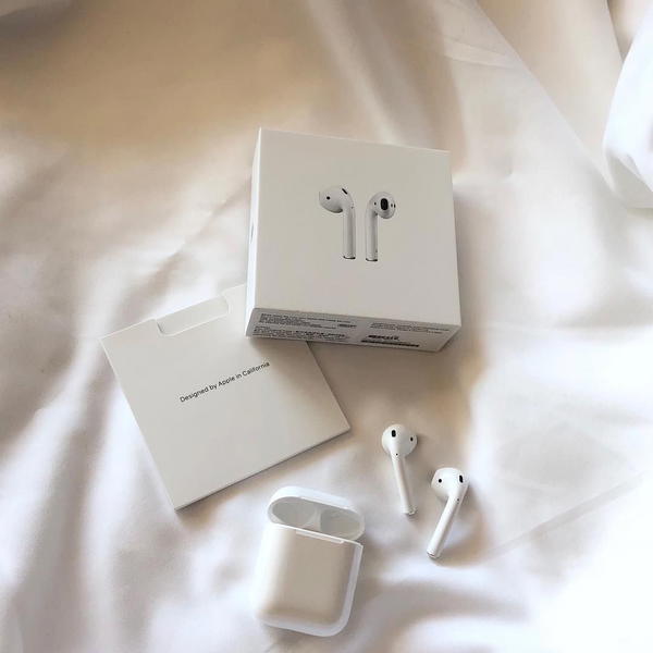 airpods 2 Image 2 Preview