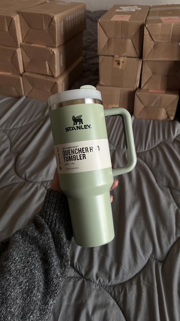 ستانلي كب اخضر اكبر حجم40oz Image 1 Preview