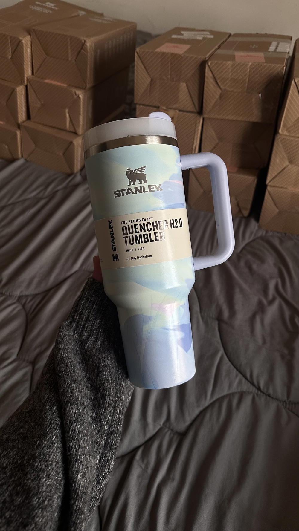 ستانلي كب ازرق سماوي ملون اكبر حجم 40oz Preview Image