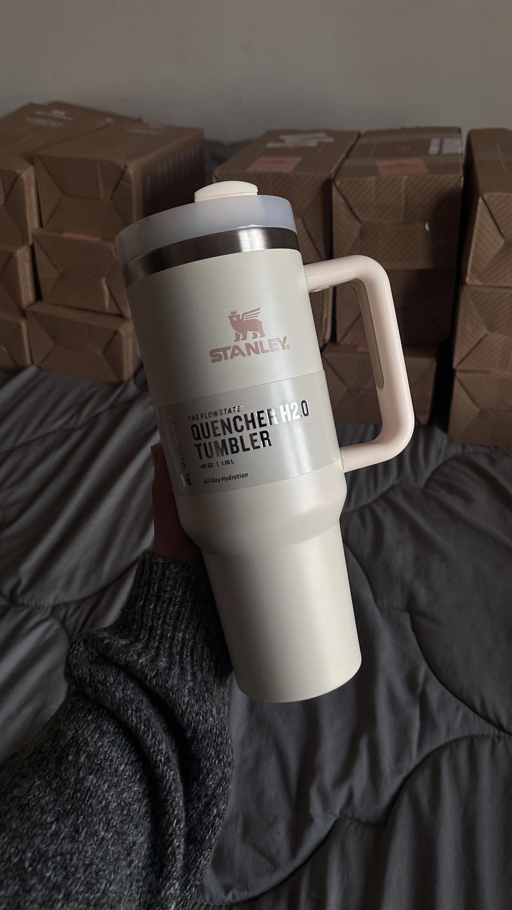 ستانلي كب كريمي اكبر حجم 40oz Preview Image
