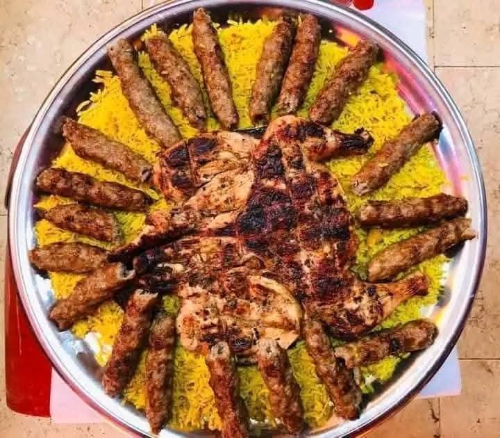 عرض مشكل مشاوي (1/2 كفته+1/2 شيش+رز بسمتي+عيش+سلطه+طحينه) Preview Image