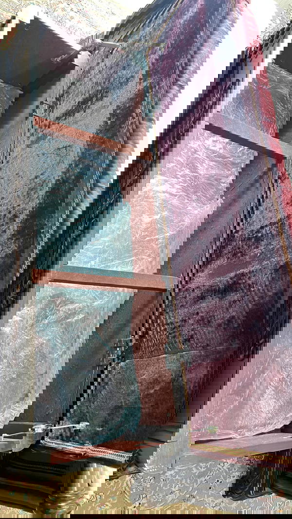 غرفة نوم ملكية فاخرة مستخدم نظيف جدا بسعر مغري  Image 7 Preview