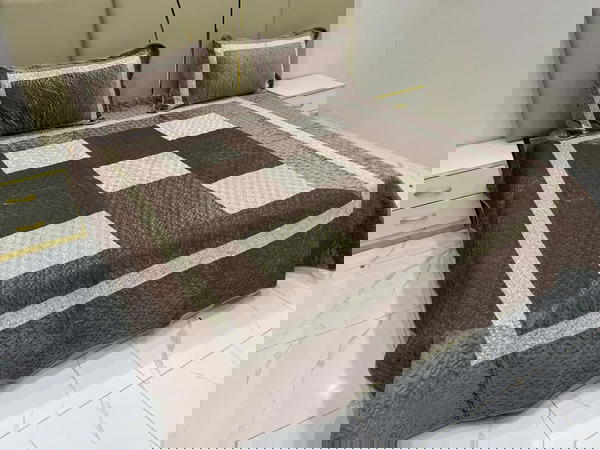 معنا إجعل غرفة نومك أكثر أناقة وراحة! وصل الموديل الجديد الفاخر بقماش مخملي ناعم ومميز جداً! Image 4 Preview