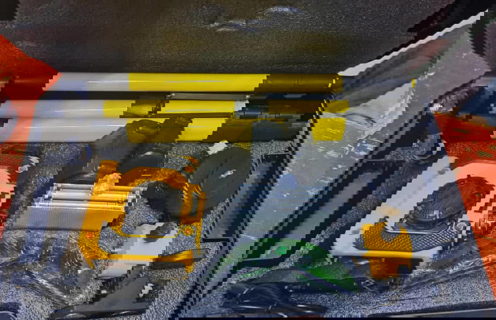 ميزان ليزر بلاط 16 خط Preview Image