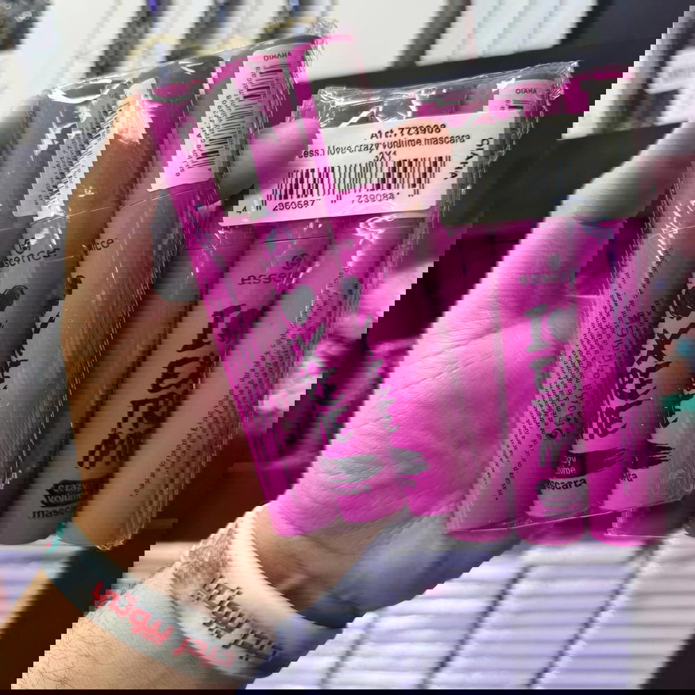 مسكارة اسنس اصلي Preview Image
