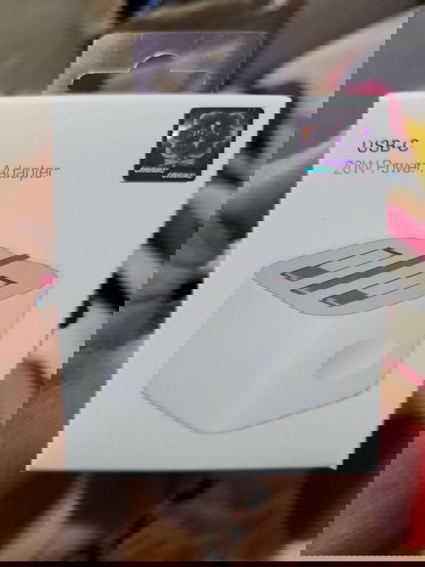 راس شاحن ايفون ثلاثيه 20w  Image 1 Preview