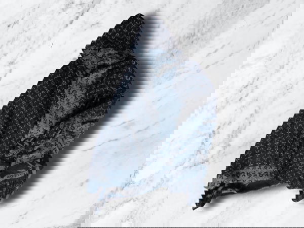 شال كاب LV Image 1 Preview