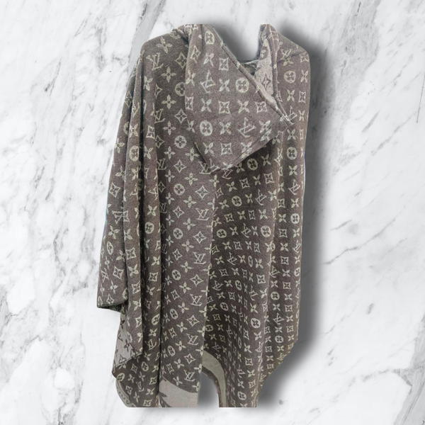 شال كاب LV Image 1 Preview
