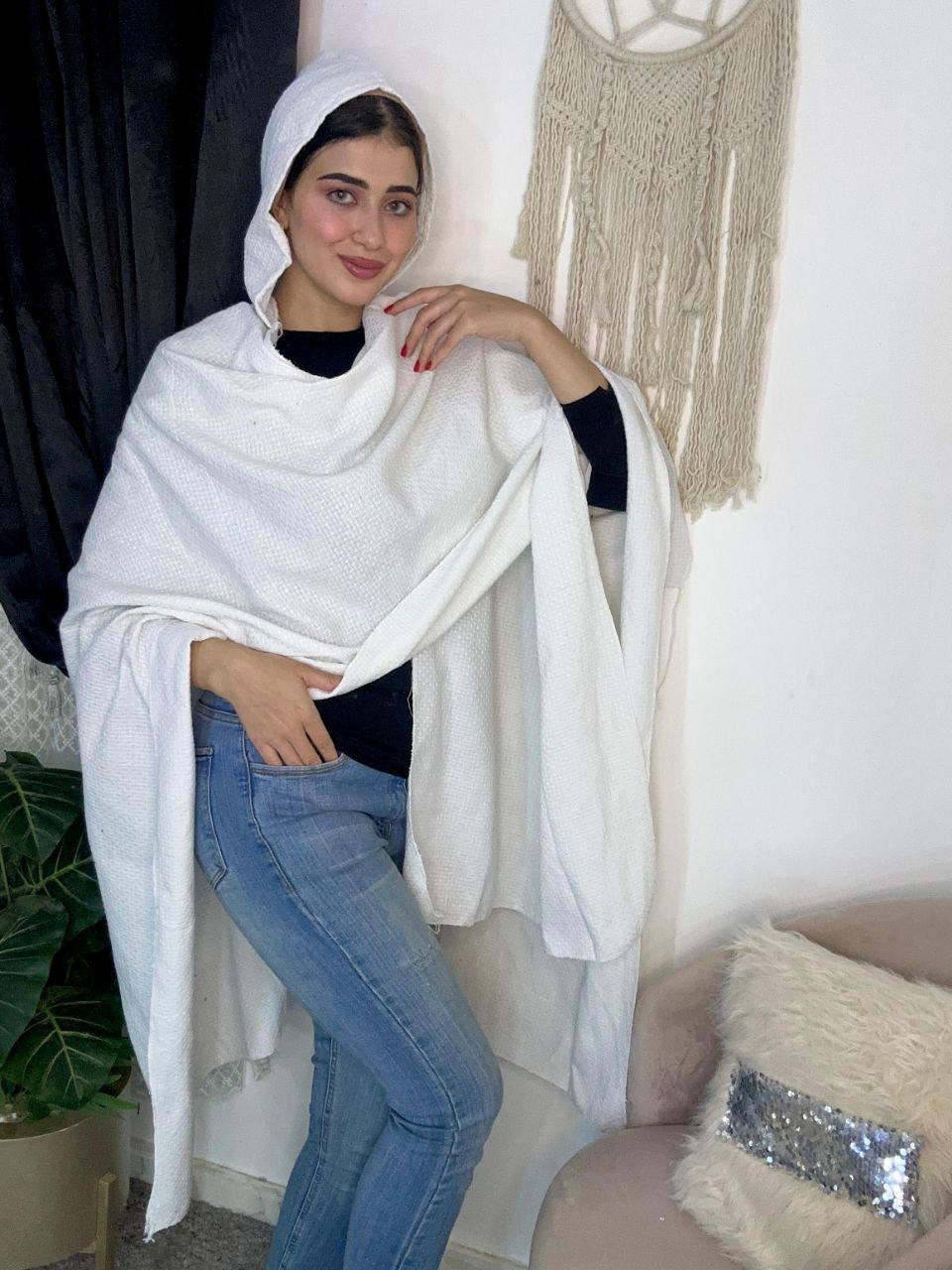 شال كاب ابيض  Preview Image