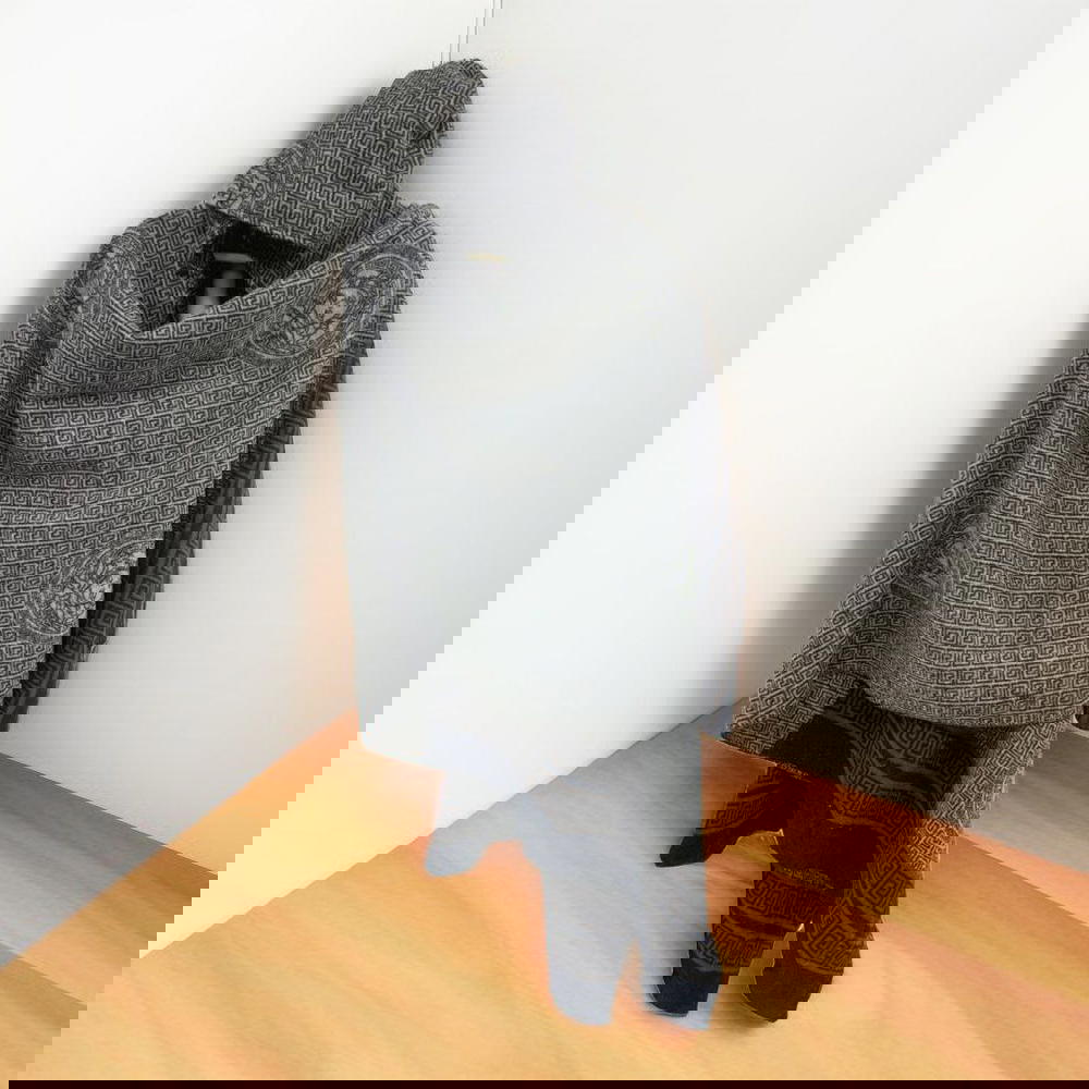 شال كاب فيرزاتشي Preview Image