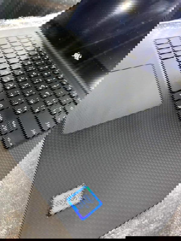 DELL Precision 5520 🔥النسخه التاتش 4k Image 2 Preview
