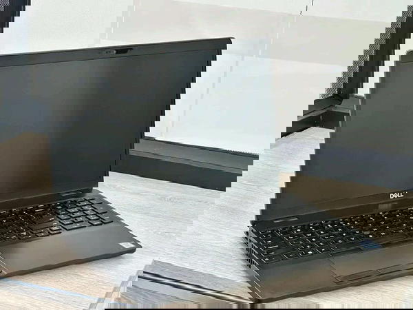 Dell Precision 3540 Image 1 Preview