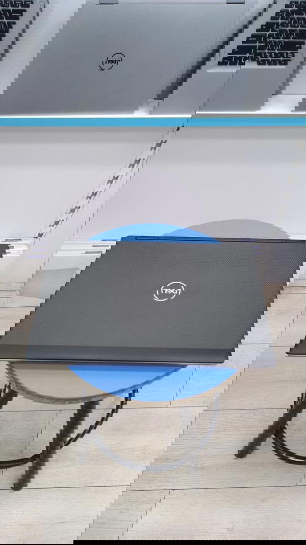 Dell Precision 7530 Image 2 Preview
