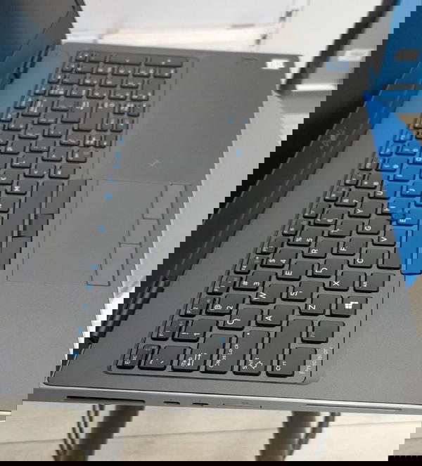Dell Precision 7530 Image 5 Preview