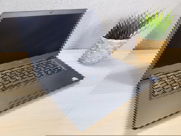 Dell latitude 549 Image 2 Preview