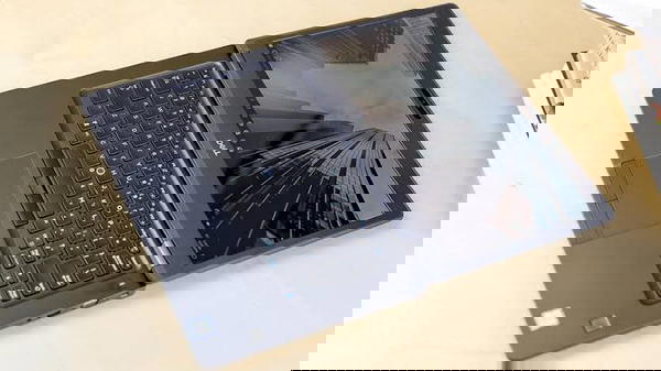 Dell latitude 549 Image 6 Preview