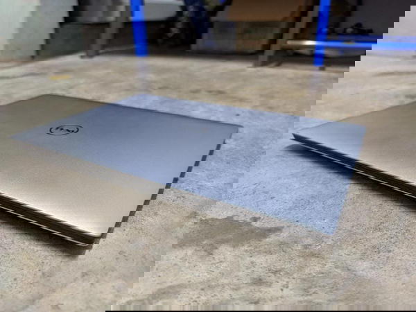 Dell precision 5510 Image 3 Preview