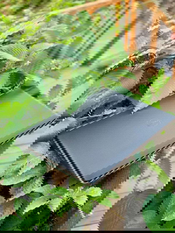 Dell precision 7720 Image 3 Preview